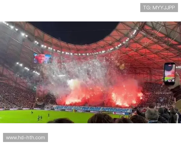 马赛主场部分看台被罚关闭，影响下一个主场比赛